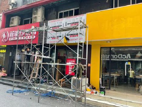 瑞安制作广告招牌如何避免它发黄？